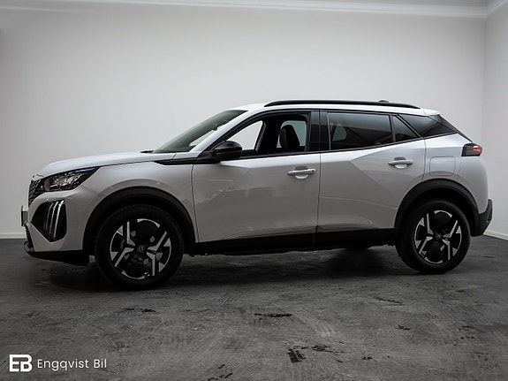 Peugeot 2008 2 of 5