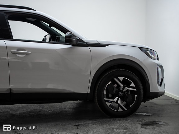Peugeot 2008 8 of 27