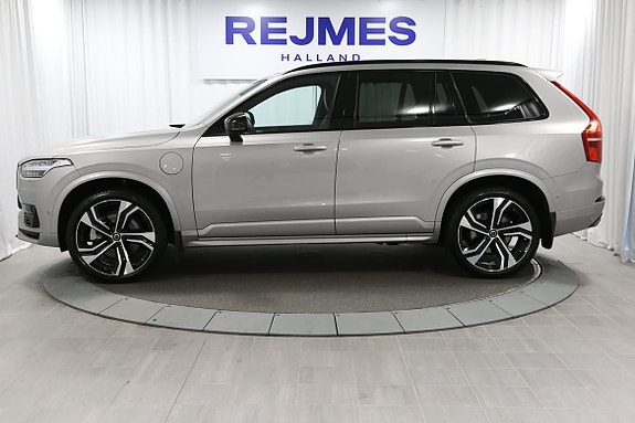 Volvo XC90 4 of 5