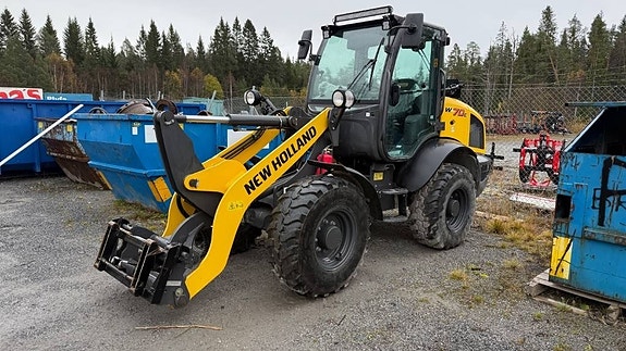 New Holland W70C