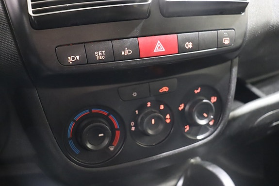 Opel Combo 8 of 11