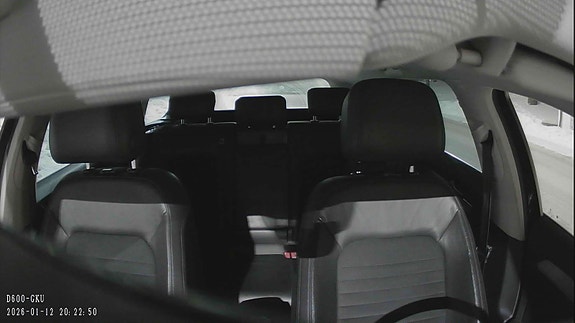 Volkswagen Passat 9 of 10