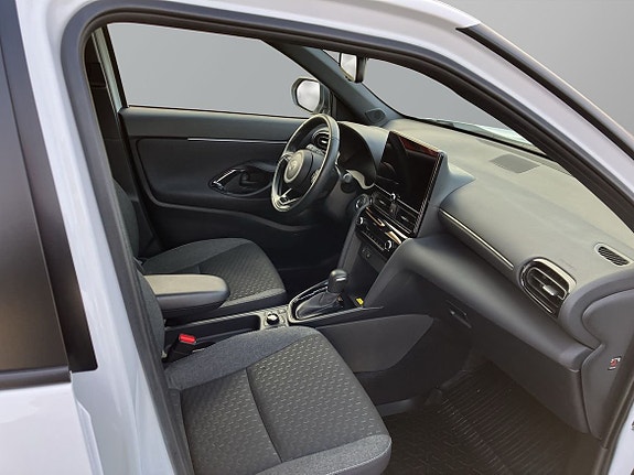 Toyota Yaris Cross 7 of 11