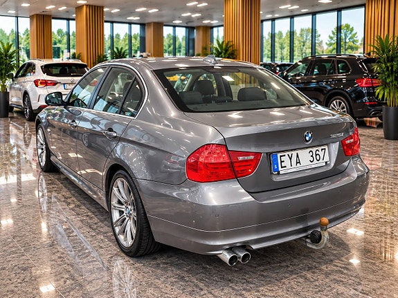 BMW 325i 3 of 7