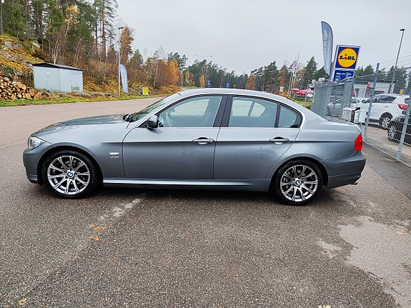 BMW 325i 5 of 13