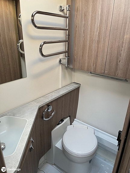 Kabe Imperial 560 XL KS 19 of 21