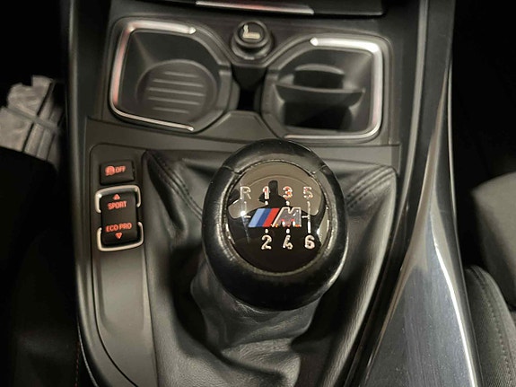 BMW 118d 19 of 20