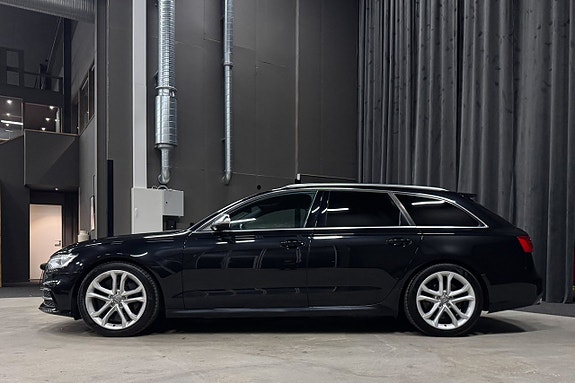 Audi S6 3 of 5