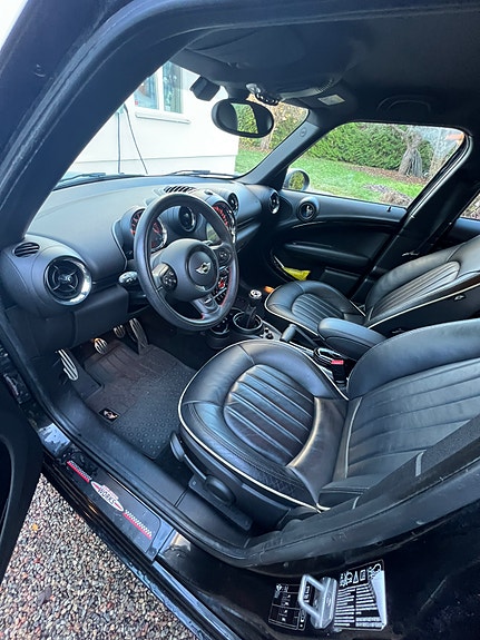 MINI John Cooper Works 6 of 16