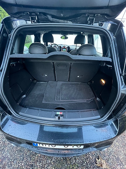 MINI John Cooper Works 9 of 16