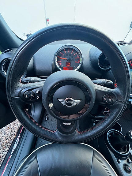 MINI John Cooper Works 7 of 16