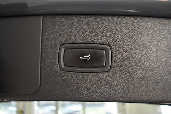 Porsche Cayenne S 6 of 29