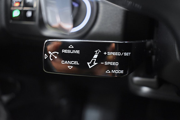 Porsche Cayenne S 16 of 29