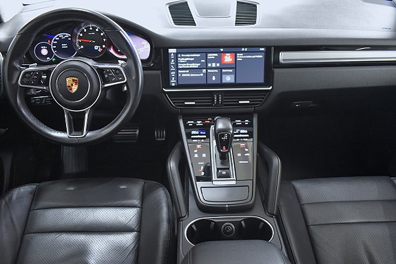 Porsche Cayenne S 7 of 29