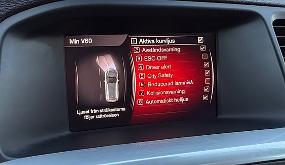 Volvo V60 Cross Country 24 of 30