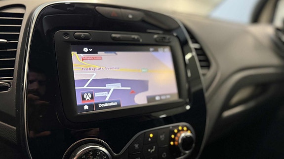 Renault Captur 16 of 23