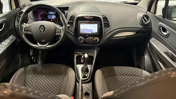 Renault Captur 18 of 23