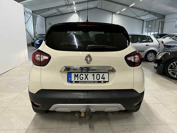 Renault Captur 8 of 23