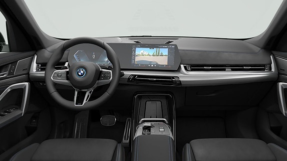 BMW X1 7 of 8