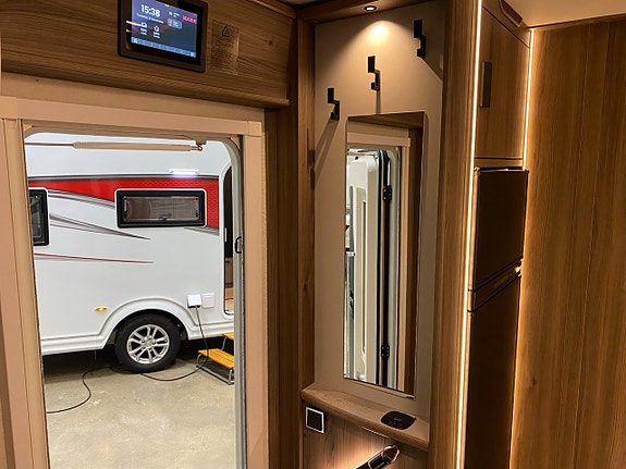 Kabe Travel Master Royal 810 LGB 4 of 16