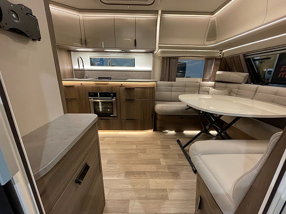 Kabe Imperial 630 TDL E2 KS /AC/Läder/Långbäddar/Badrum bak 7 of 30