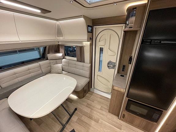 Kabe Imperial 630 TDL E2 KS /AC/Läder/Långbäddar/Badrum bak 15 of 30