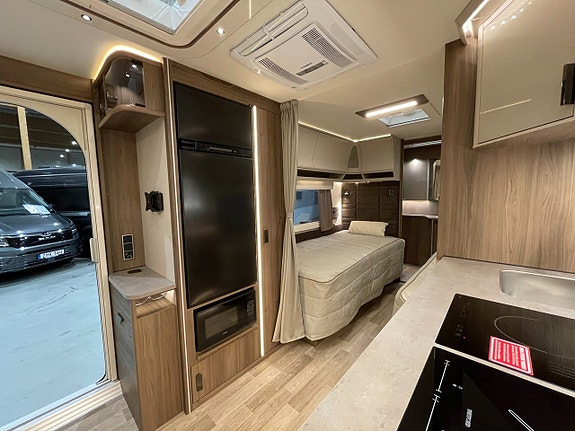 Kabe Imperial 630 TDL E2 KS /AC/Läder/Långbäddar/Badrum bak 14 of 30