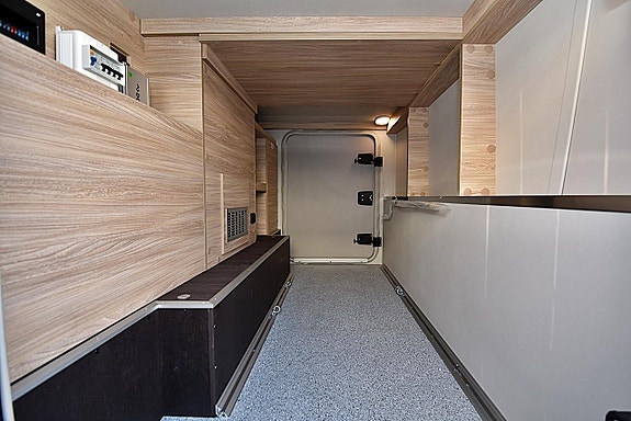 Knaus 650 MEG Van TI Plus Platinum Selection Långbäddar 26 of 27