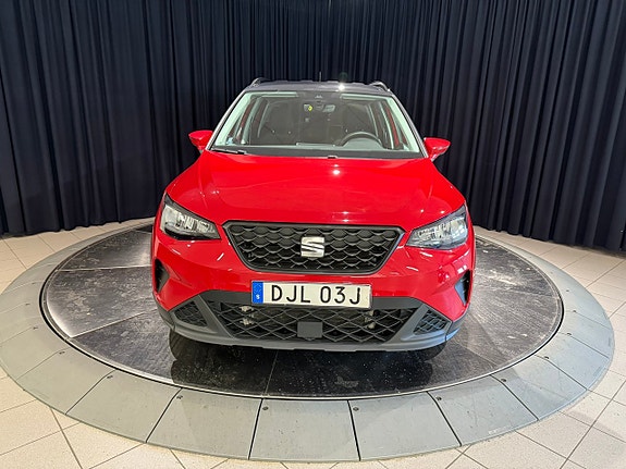 Seat Arona 2 of 14