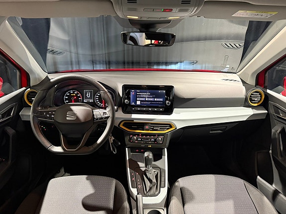 Seat Arona 10 of 14