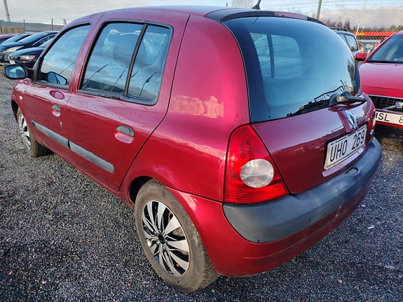 Renault Clio 4 of 5