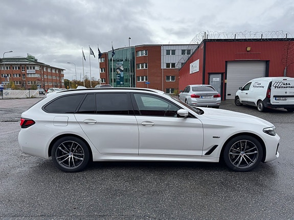 BMW 530e