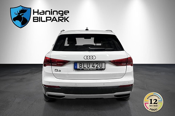 Audi Q3 8 of 28