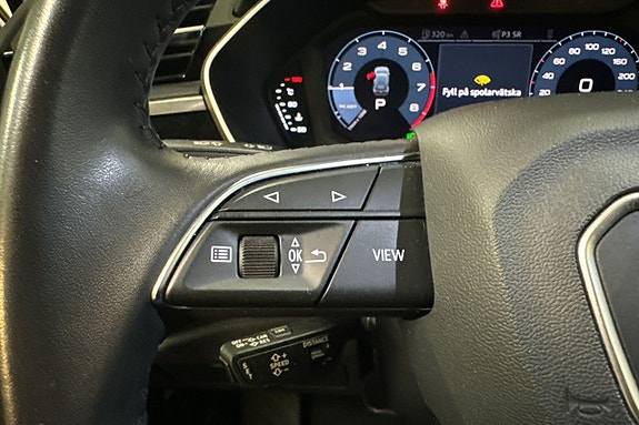 Audi Q3 16 of 28