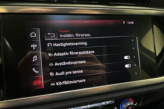 Audi Q3 21 of 30