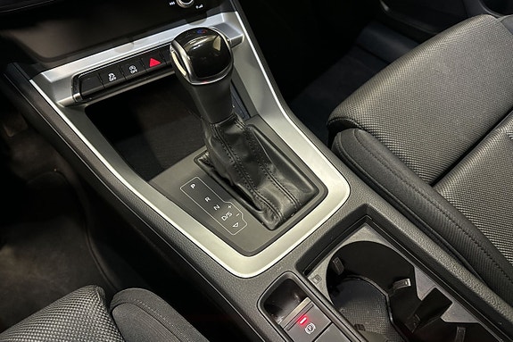 Audi Q3 26 of 30