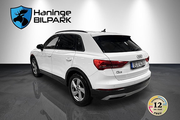 Audi Q3 9 of 28