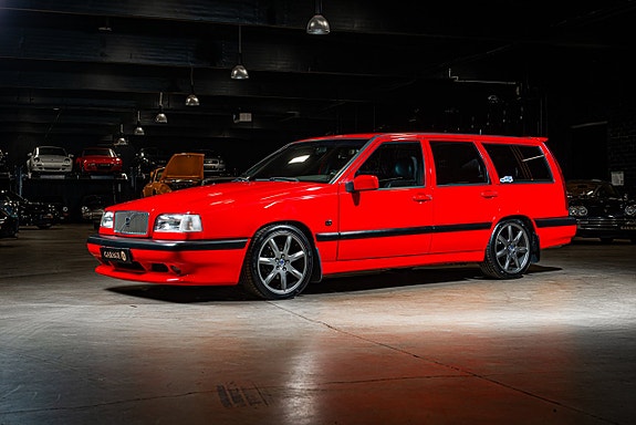 Volvo 850 2 of 5