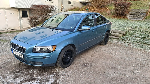 Volvo S40