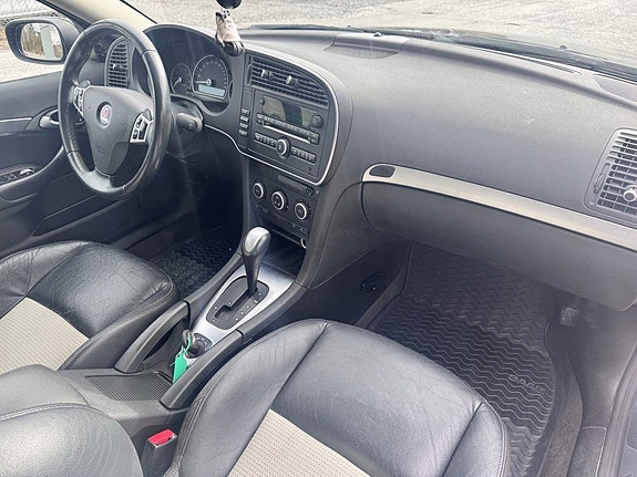 Saab 9-3 5 of 5