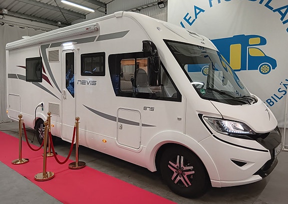 Mc Louis Nevis 875 Solcell Takfläkt VINTERKAMPA 741cm 4400kg