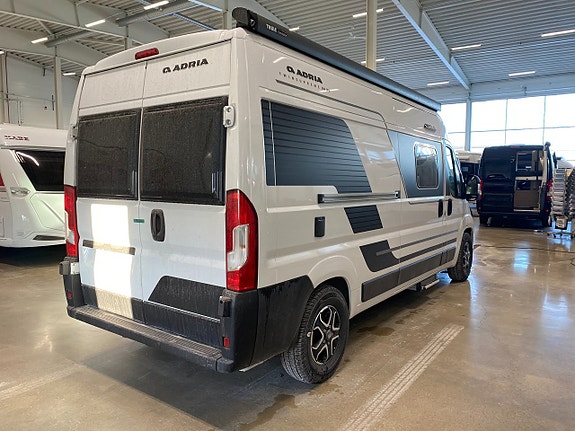 Adria Twin Supreme 600 SPB 2 of 7