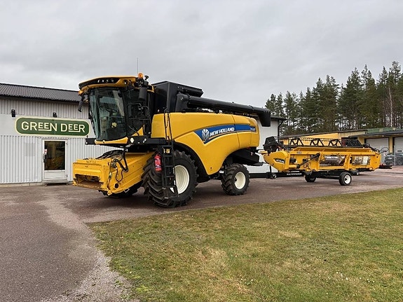 New Holland CX 6.80. 1,99% räntekampanj