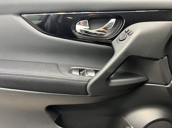 Nissan Qashqai 14 of 17