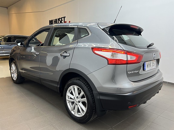 Nissan Qashqai 4 of 5