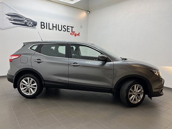 Nissan Qashqai 2 of 5