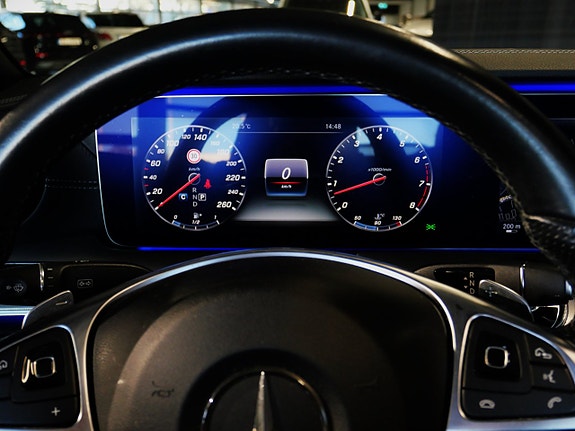 Mercedes-Benz E400 12 of 24