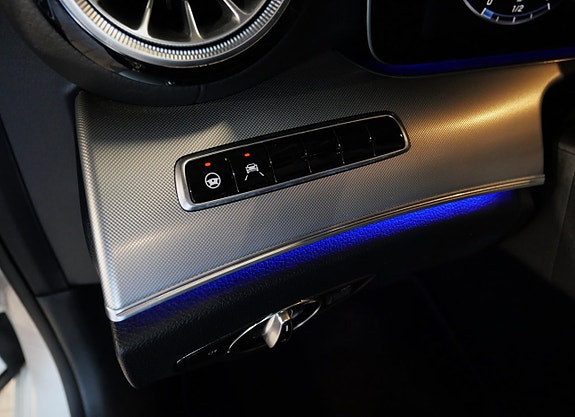 Mercedes-Benz E400 19 of 24