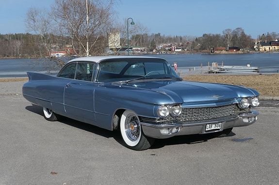 Cadillac Coupé DeVille