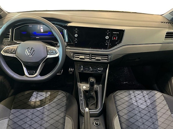 Volkswagen Taigo 6 of 10